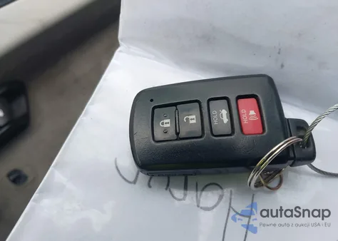 2012 Toyota Camry Hybrid Xle z USA, uszkodzony, nr VIN 4T1BD1FK9CU009400